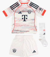 Kit Infantil Bayern de Munique II 25/26 - com Meia