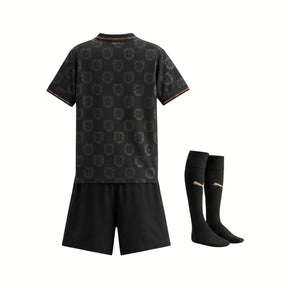 Kit Infantil Portugal 25/26 - Edição Especial Eusébio